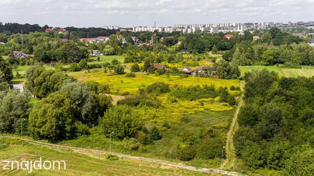 Działka budowlana ~14 arów z bezterminową WZ - zdjęcie 9