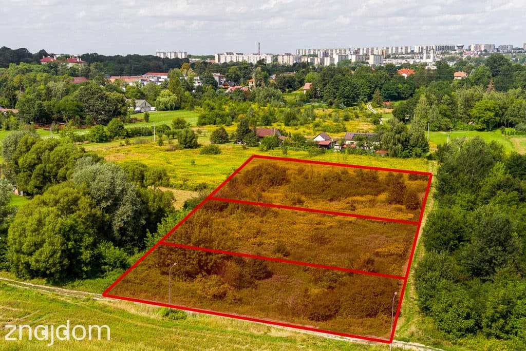 Działka budowlana ~14 arów z bezterminową WZ