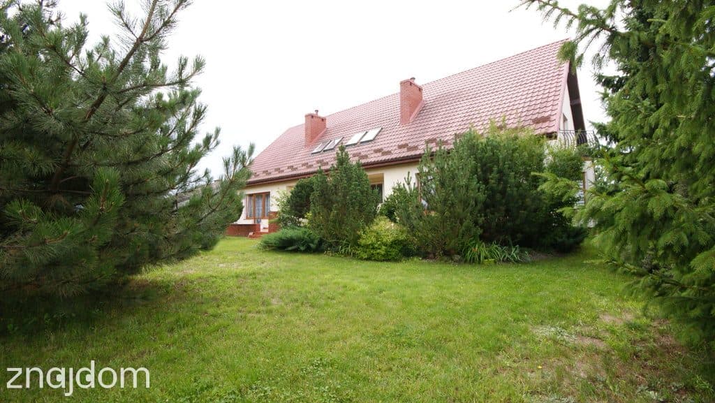 Dom z garażem i pięknym ogrodem – Piotrowice - zdjęcie 2