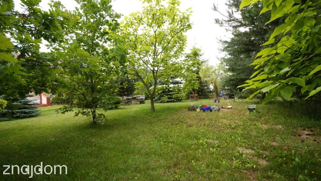 Dom z garażem i pięknym ogrodem – Piotrowice - zdjęcie 19