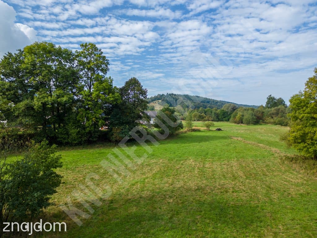 1950 m² działki w otoczeniu natury – Stryszawa