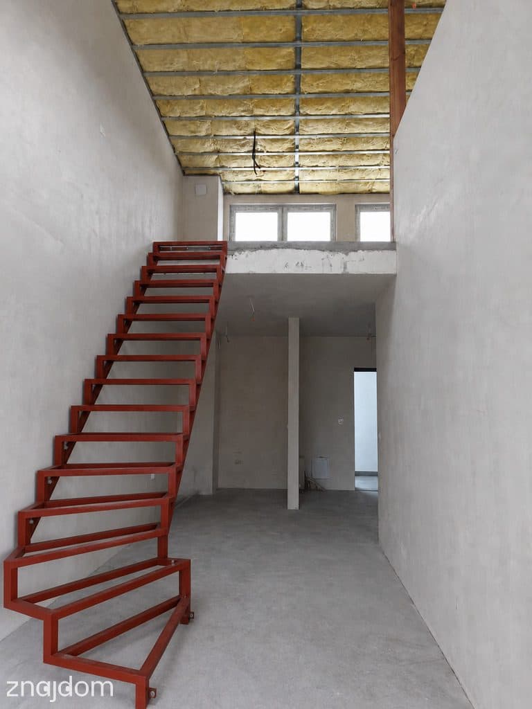 Dwupoziomowe 80 m² w Puławach | projekt wnętrz i schody w cenie. - zdjęcie 3