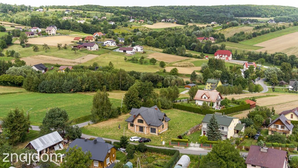 Na sprzedaż dom w Lichwinie 228 m2 - zdjęcie 2