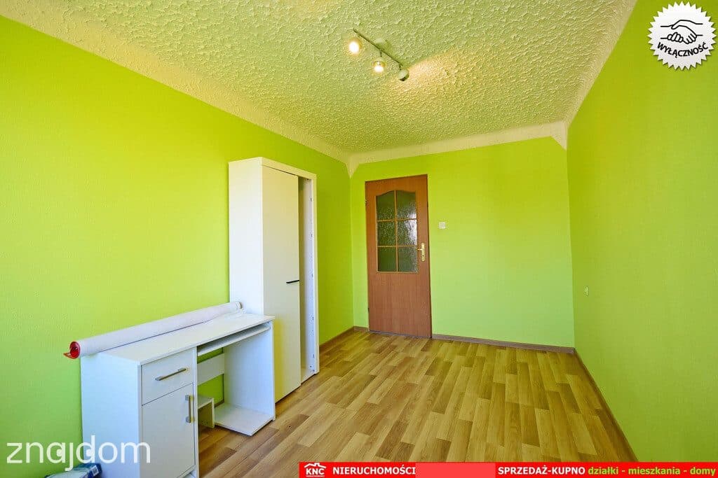 Blisko Nałęczowa, 3 pokoje z garażem i działką. - zdjęcie 7