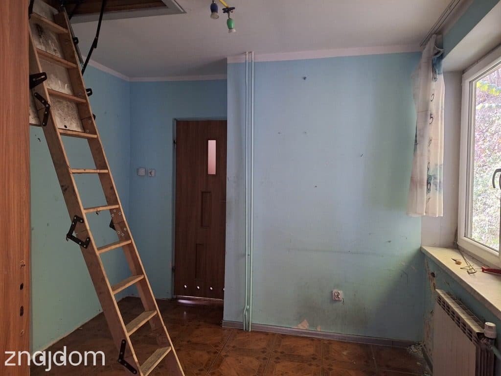 Dom na kamiennej podmurówce, działka 721 m² | Sucha Beskidzka - zdjęcie 10