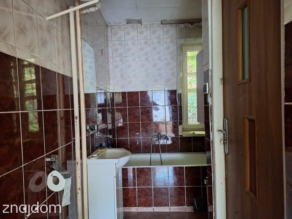 Dom na kamiennej podmurówce, działka 721 m² | Sucha Beskidzka - zdjęcie 11