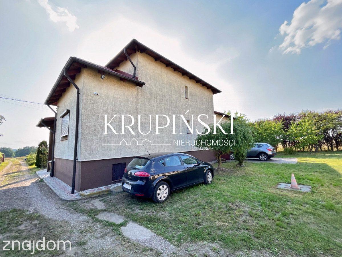 Dom z bardzo dużą działką. 2 garaże. - zdjęcie 7