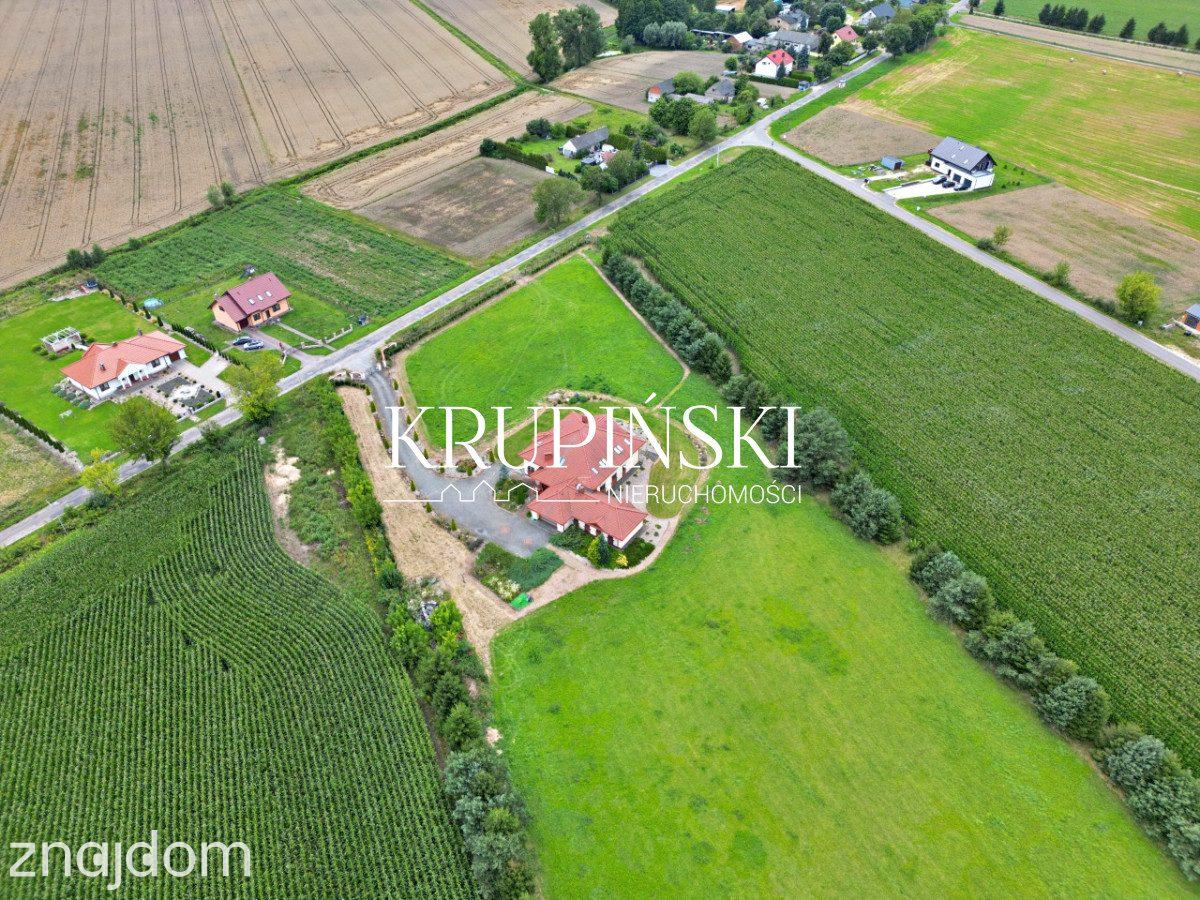Wyjątkowa posiadłość z dużą działką blisko Torunia - zdjęcie 10