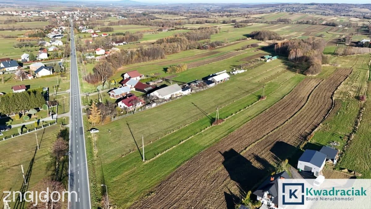 Dużą działka 0,93 ha z mediami - Nowy Żmigrodzie - zdjęcie 4