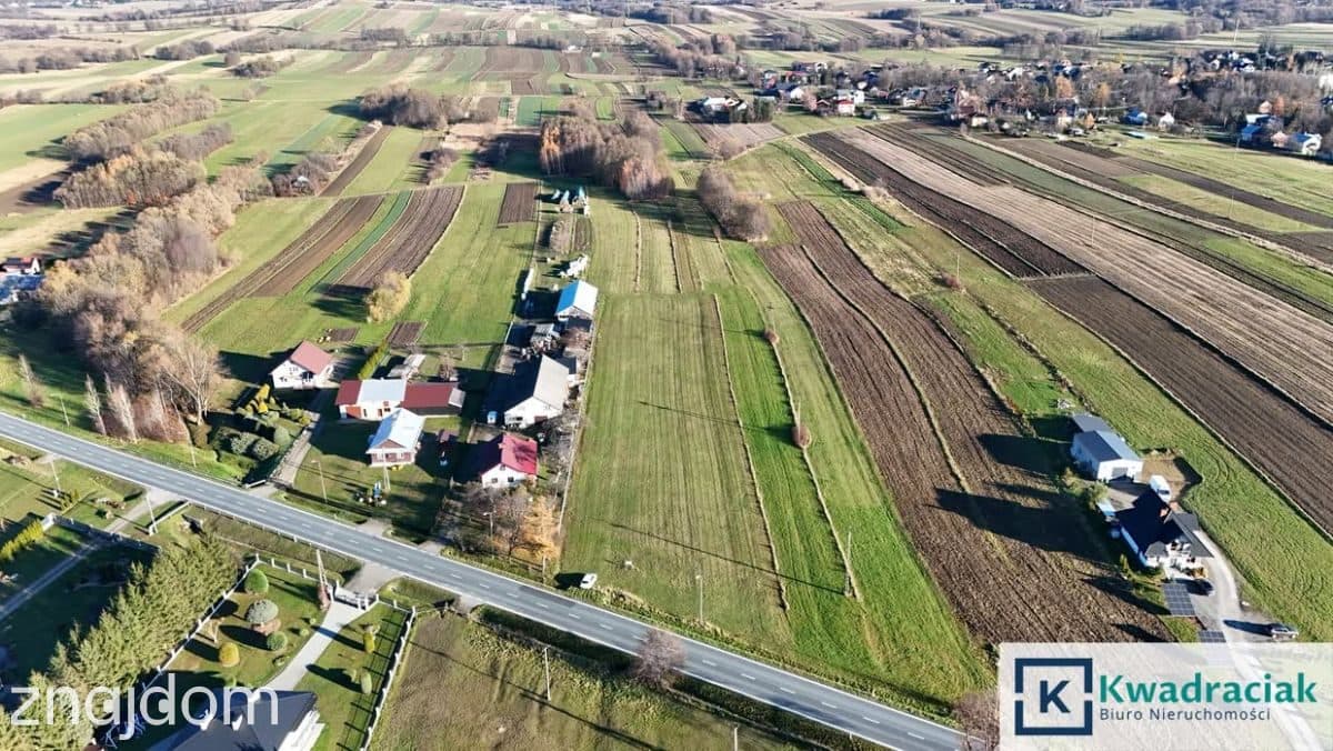Dużą działka 0,93 ha z mediami - Nowy Żmigrodzie - zdjęcie 5