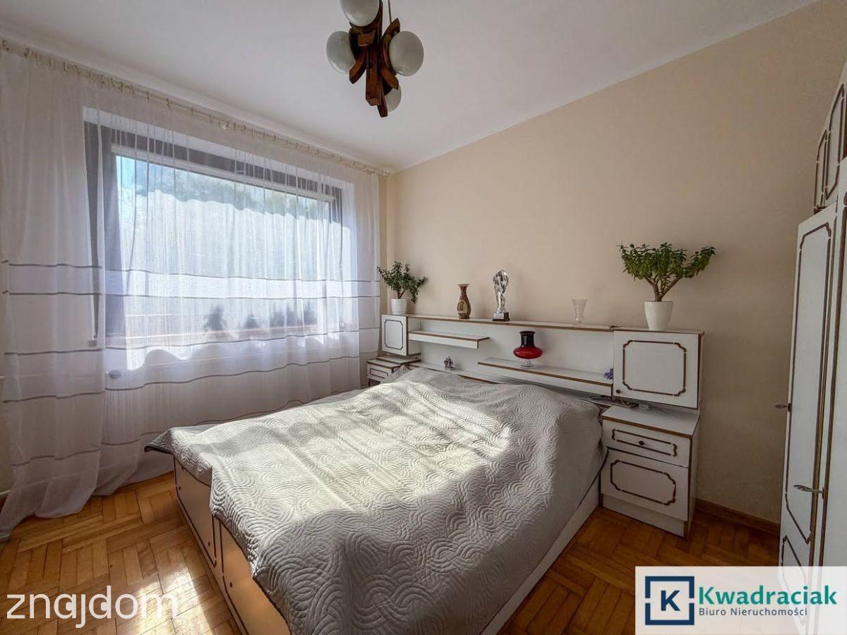 Niegłowice – dom + budynek produkcyjny - zdjęcie 9