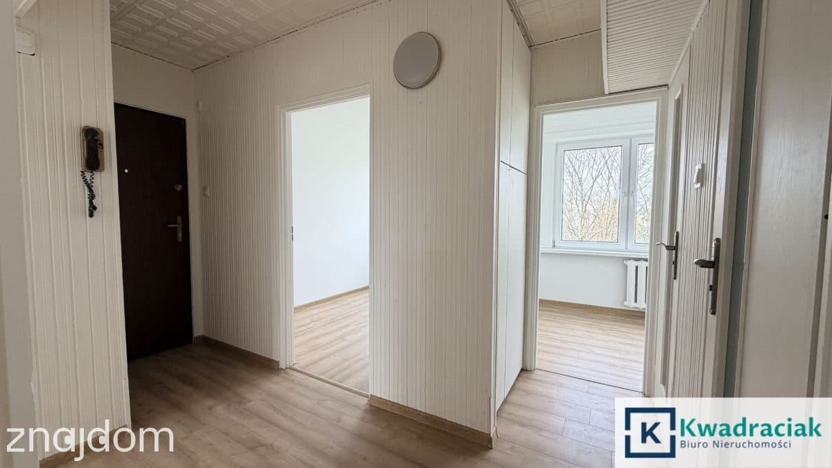 Mieszkanie na os. Markiewicza w Krośnie. - zdjęcie 9