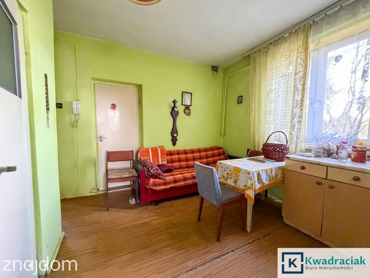Dębowiec – dom do remontu na dużej działce - zdjęcie 11