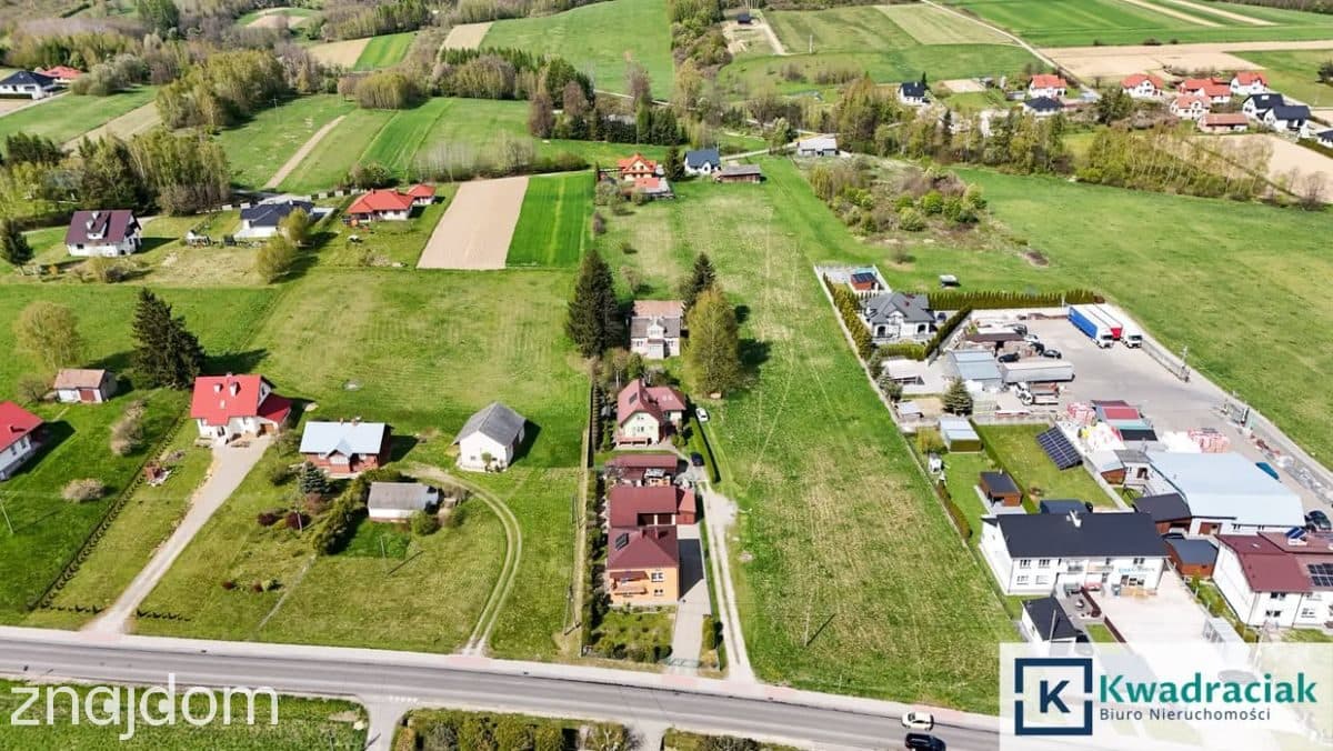 Dębowiec – dom do remontu na dużej działce - zdjęcie 16