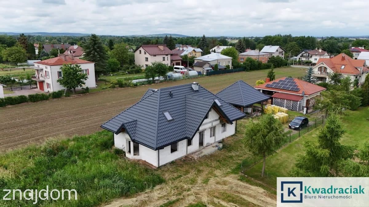 Krosno – dom w stanie surowym przy ul. Suchodolski