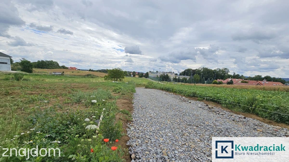 Działka budowlana w Miejscu Piastowym - zdjęcie 5