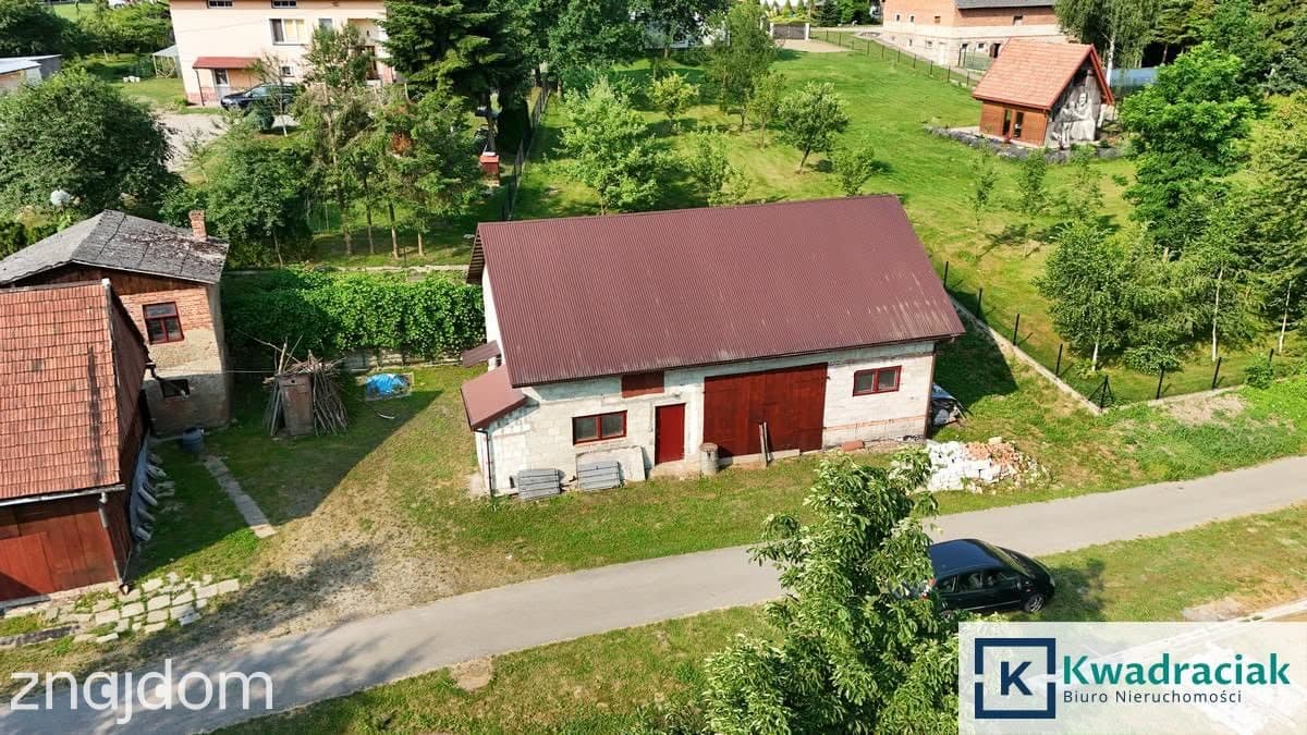 Haczów – dom z budynkami gospodarczymi - zdjęcie 3