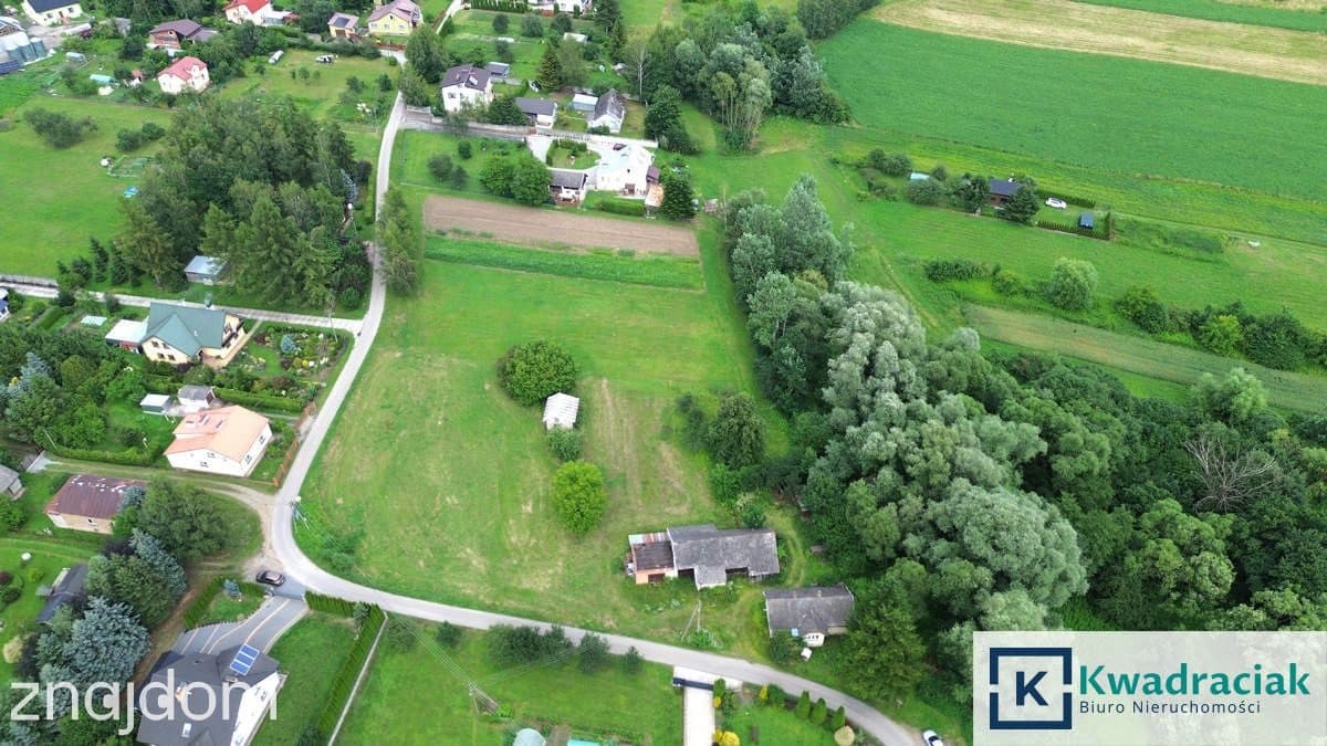 Działka o powierzchni 47,30 ar z domem i budynkiem