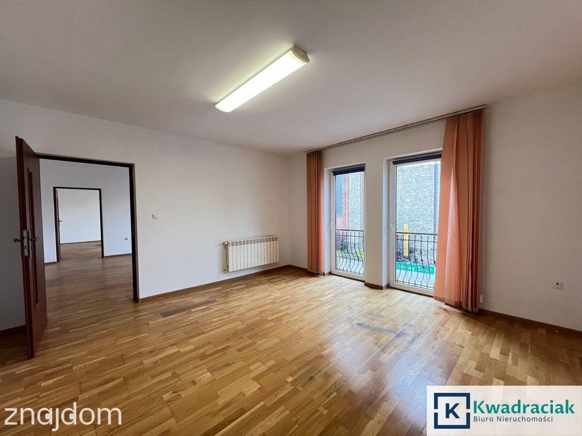 Kamienica inwestycyjna w centrum Jasła. - zdjęcie 17