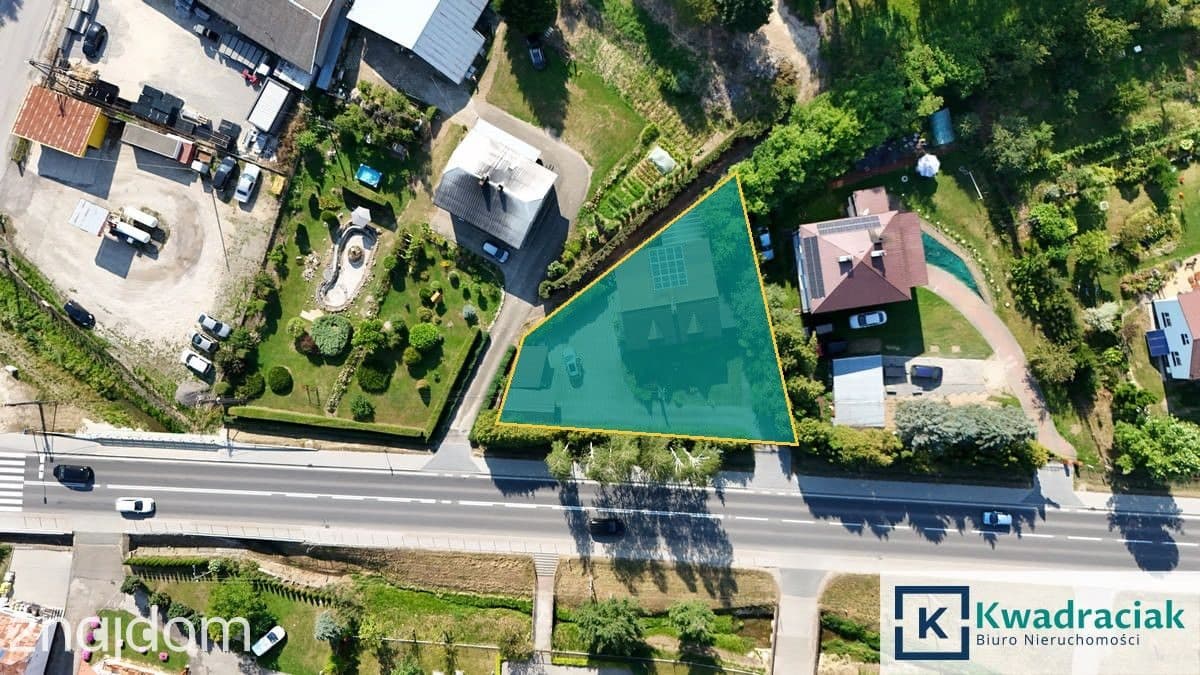 Niebylec – dom 159 m², 5 pokoi, 2 garaże, 8 ar - zdjęcie 2