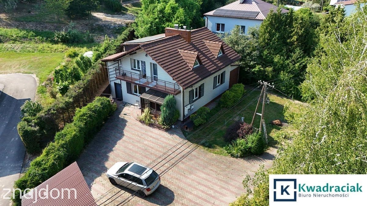 Niebylec – dom 159 m², 5 pokoi, 2 garaże, 8 ar