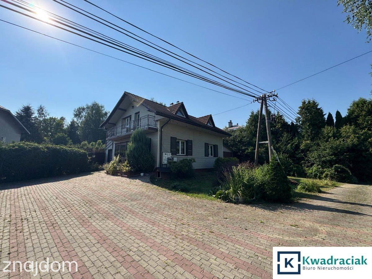 Niebylec – dom 159 m², 5 pokoi, 2 garaże, 8 ar - zdjęcie 5