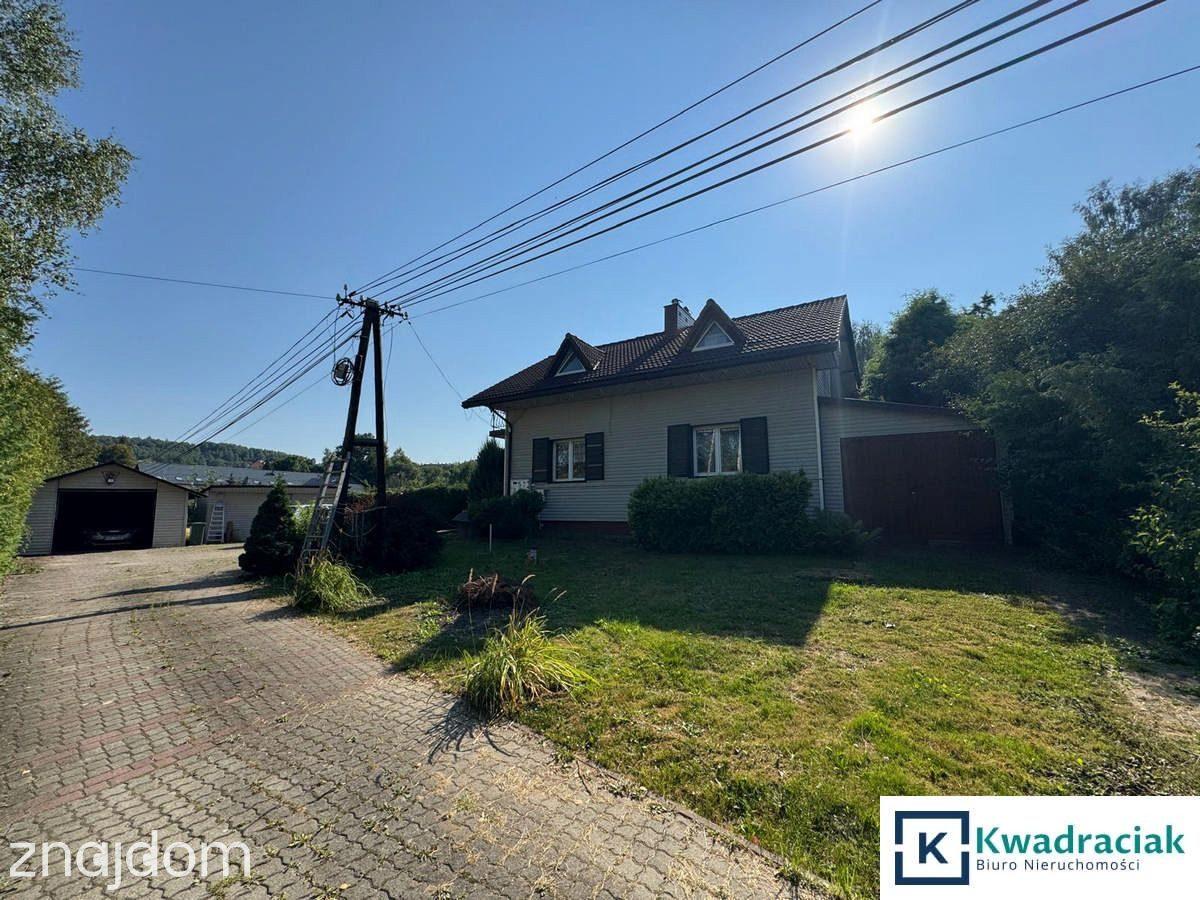 Niebylec – dom 159 m², 5 pokoi, 2 garaże, 8 ar - zdjęcie 8