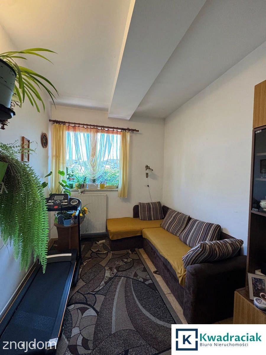 Niebylec – dom 159 m², 5 pokoi, 2 garaże, 8 ar - zdjęcie 16