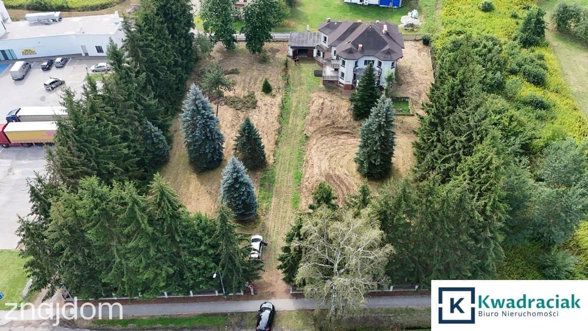 Duży dom z garażem i 38-arową działką – Kołaczyce - zdjęcie 3