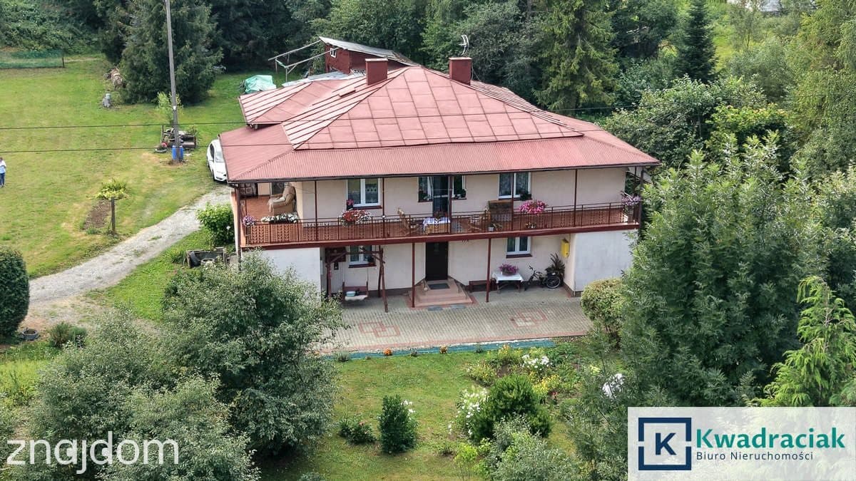 Dom z działką 55 arów i stawem – Zagórz, Dolina