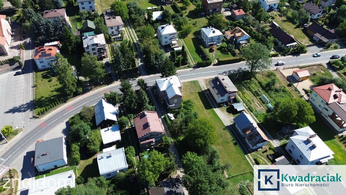Przestronny dom na sprzedaż przy ul. Moniuszki - - zdjęcie 18