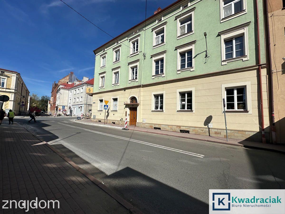 Dwupokojowe mieszkanie na sprzedaż - ul. Kadyiego - zdjęcie 2