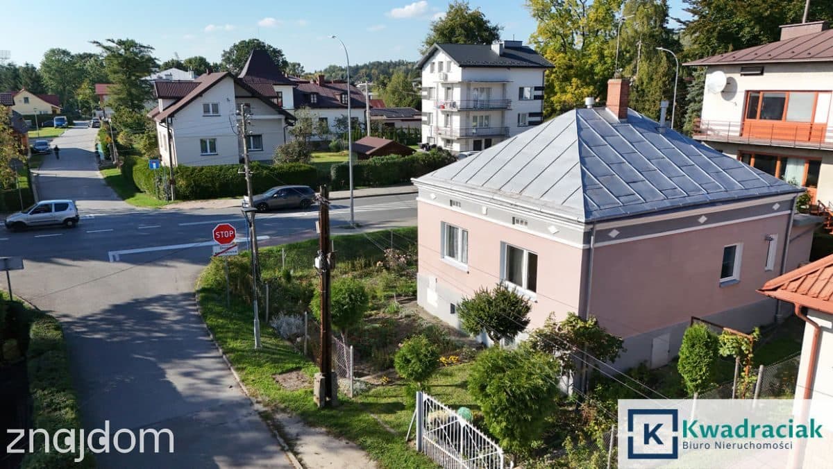 Mały dom w Krośnie na Zawodziu - zdjęcie 5