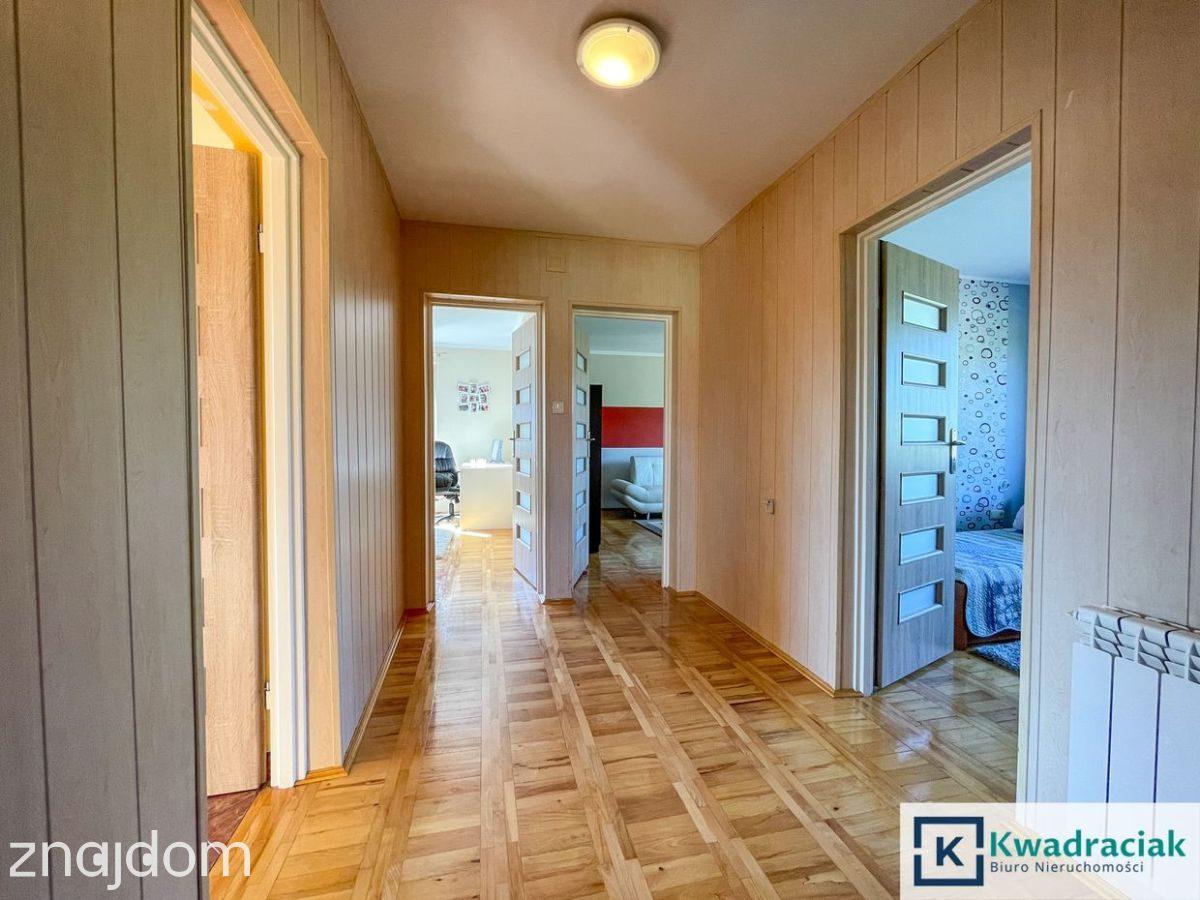 Besko – dom gotowy do zamieszkania - zdjęcie 16