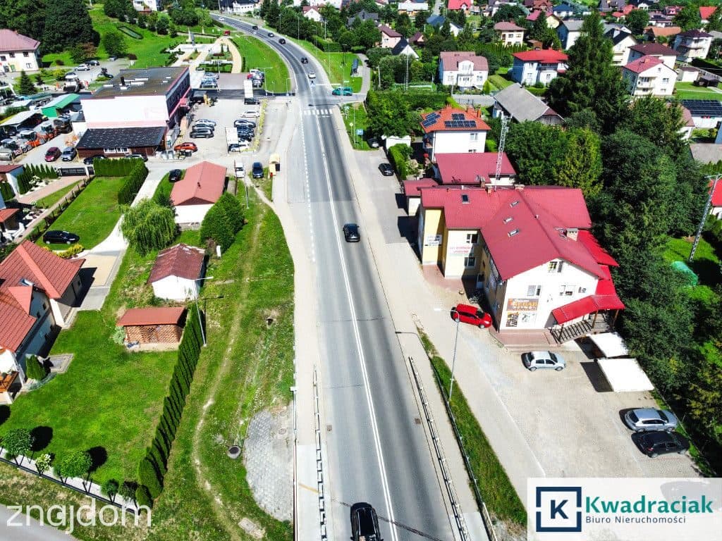 Inwestycja w sercu Beska – lokal + działka ! - zdjęcie 6