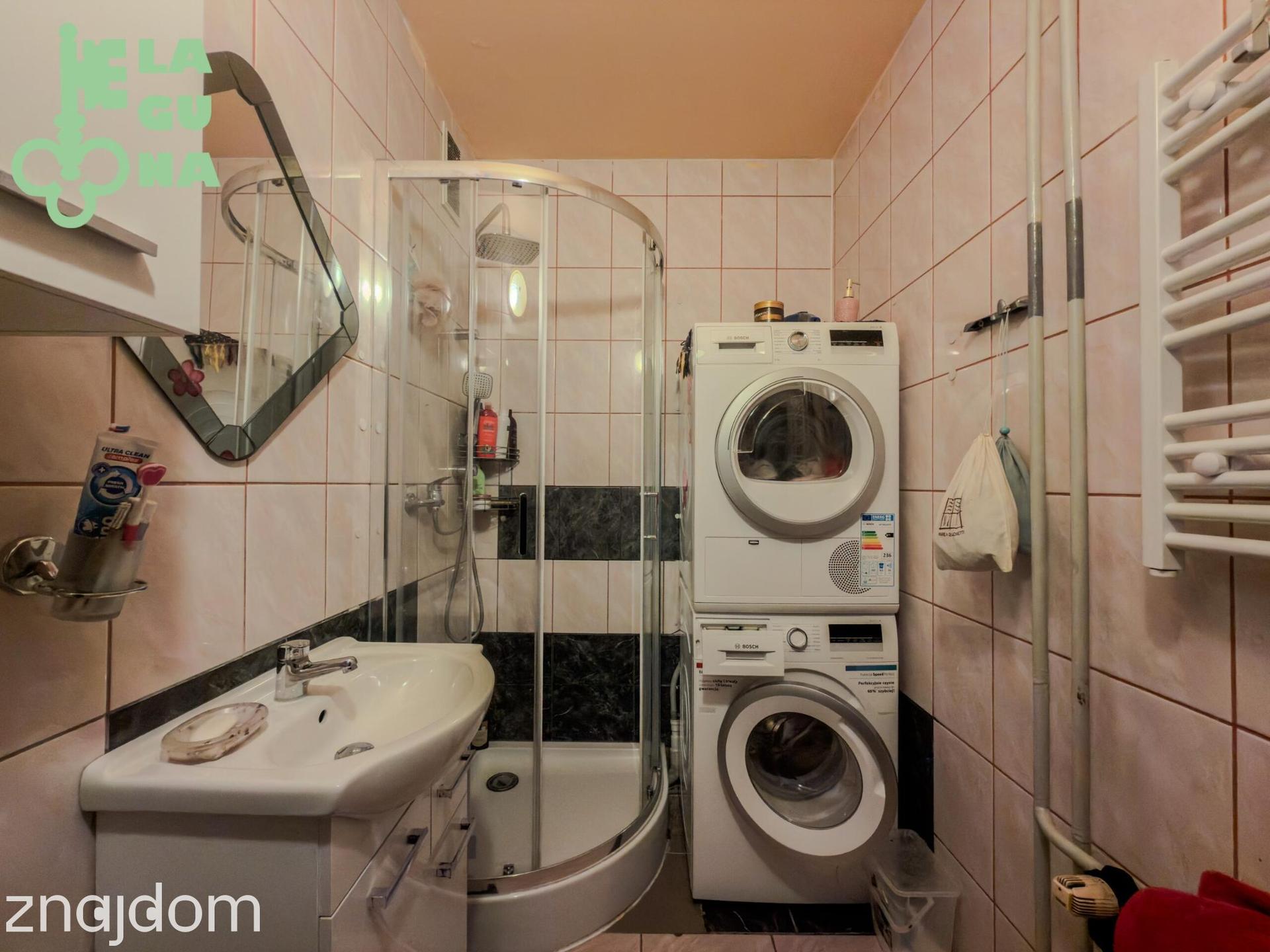 Przestronne mieszkanie na parterze z balkonem ! - zdjęcie 4