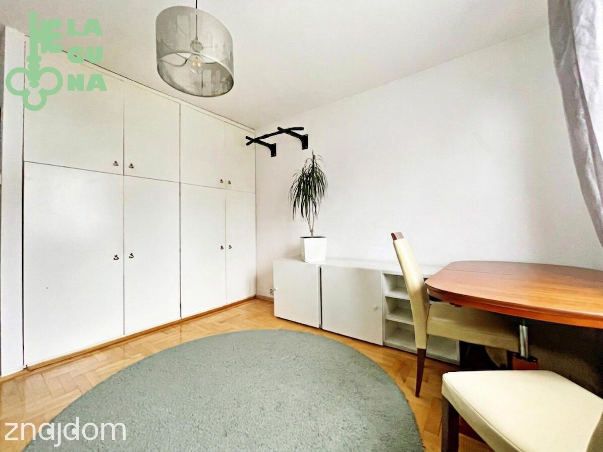 Kawalerka Gdynia Karwiny pierwsze piętro 29,7m2 - zdjęcie 3