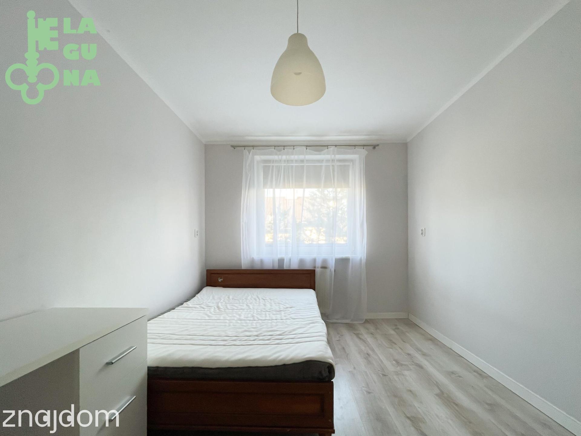 Gdynia Dąbrowa, 56m2, trzy pokoje, balkon, garaż, pierwsze piętro - zdjęcie 5
