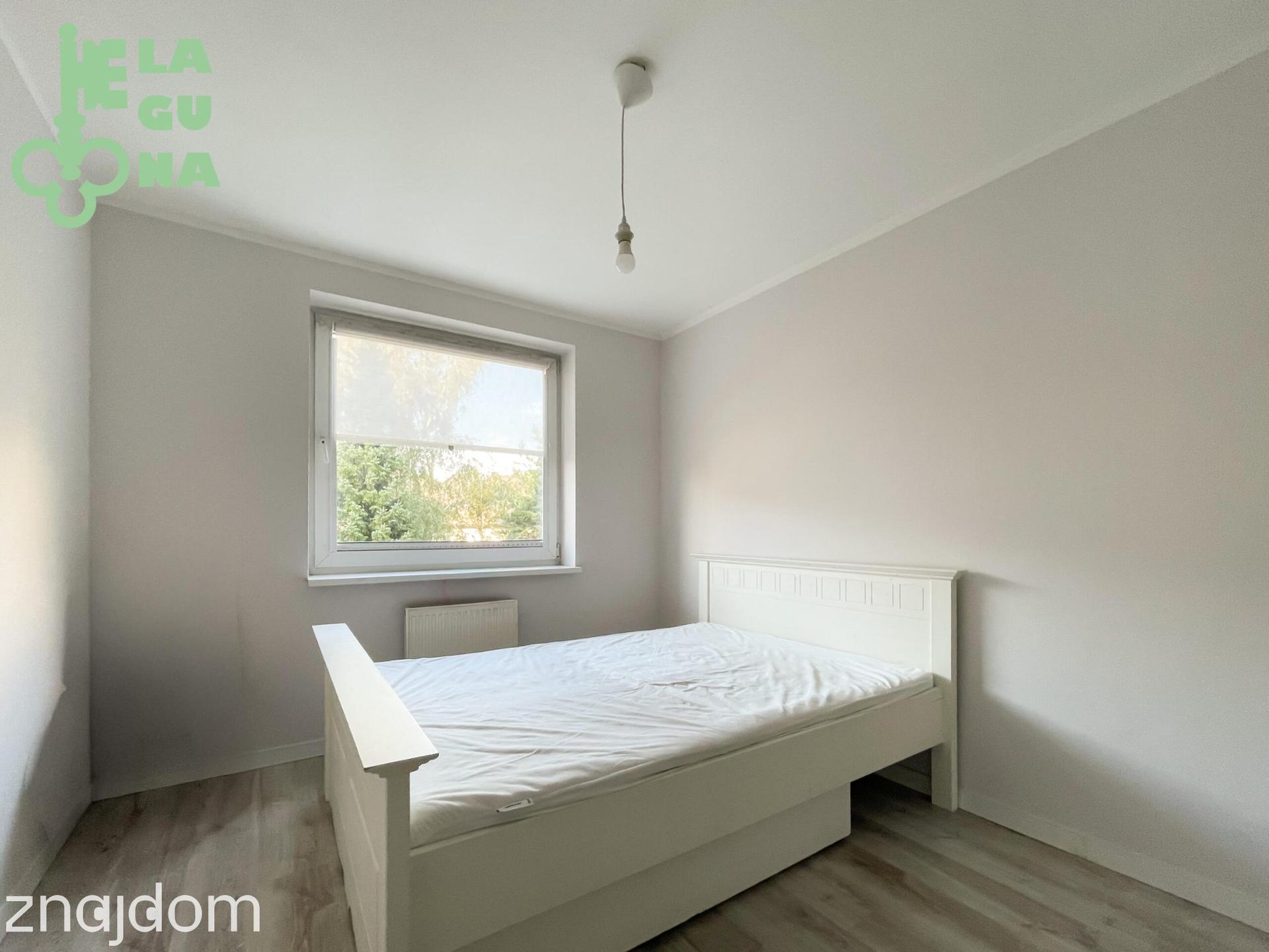 Gdynia Dąbrowa, 56m2, trzy pokoje, balkon, garaż, pierwsze piętro - zdjęcie 8