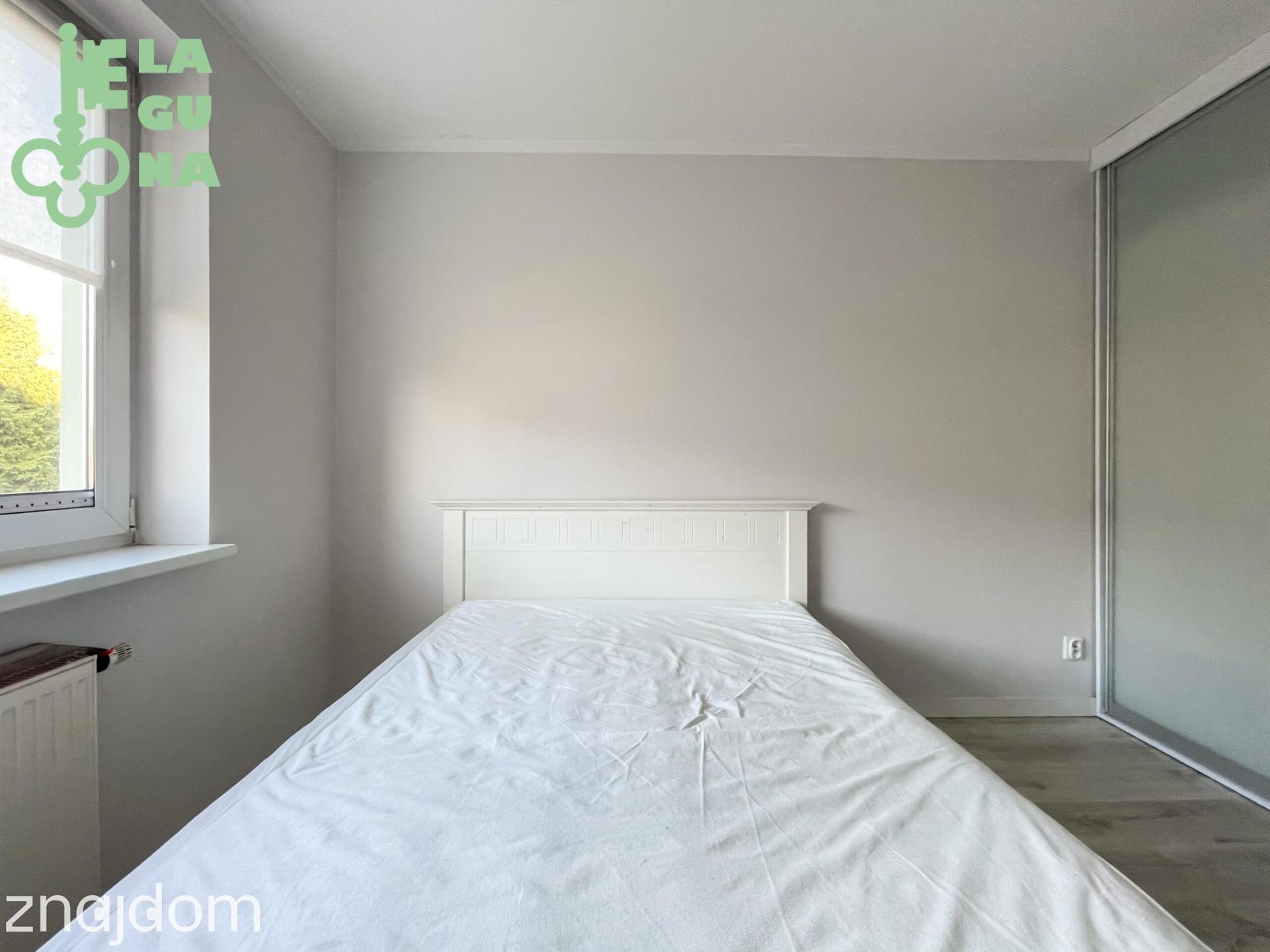 Gdynia Dąbrowa, 56m2, trzy pokoje, balkon, garaż, pierwsze piętro - zdjęcie 9