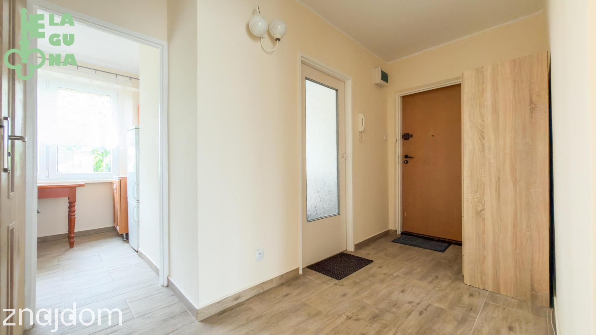 Przytulne mieszkanie na 3 piętrze w centrum Kutna! - zdjęcie 8