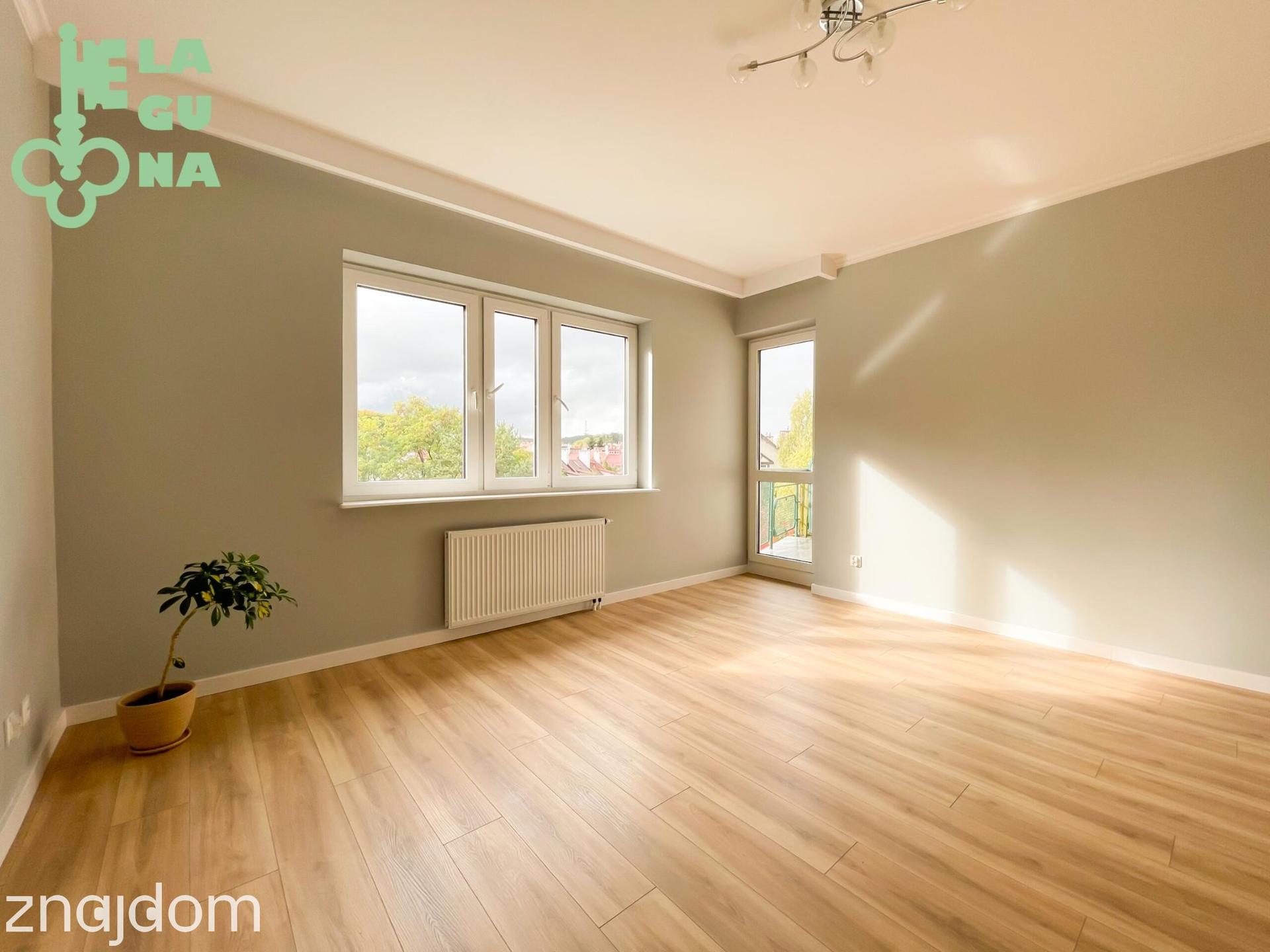Gdynia Dąbrowa, 60m2, trzy pokoje, po remoncie, balkon,
