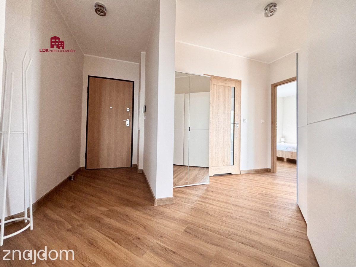 Apartament 93m2 4 pokoje na 16 piętrze - zdjęcie 3