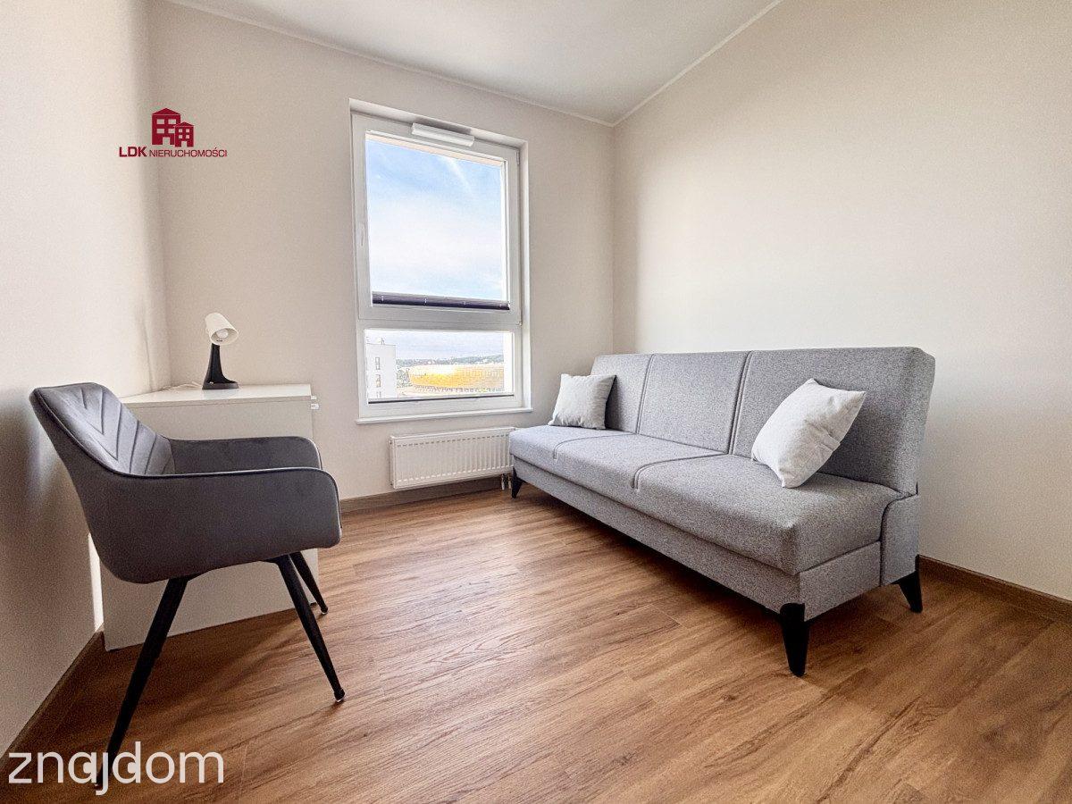 Apartament 93m2 4 pokoje na 16 piętrze - zdjęcie 11