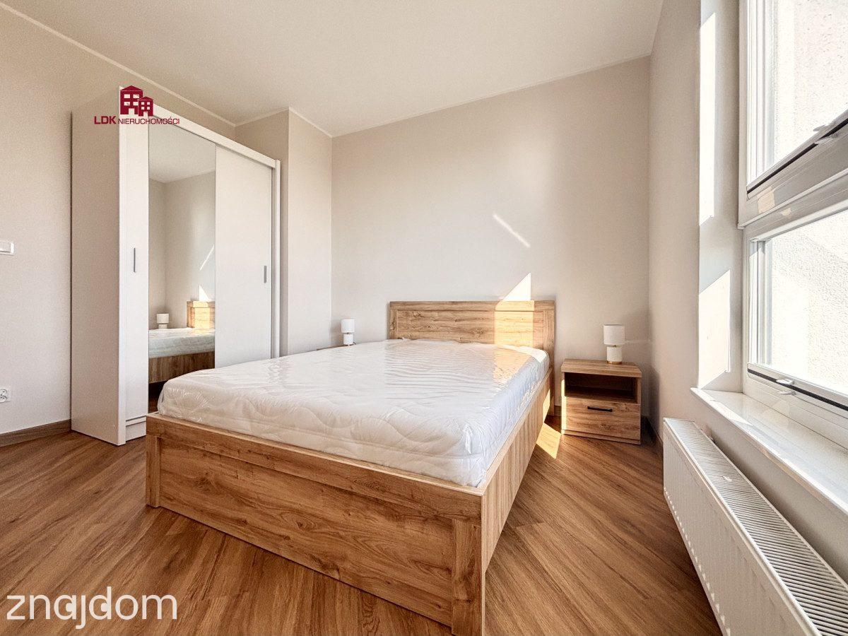 Apartament 93m2 4 pokoje na 16 piętrze - zdjęcie 14