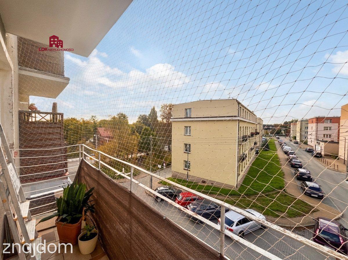 Mieszkanie 2-pokojowe z balkonem po remoncie - zdjęcie 15