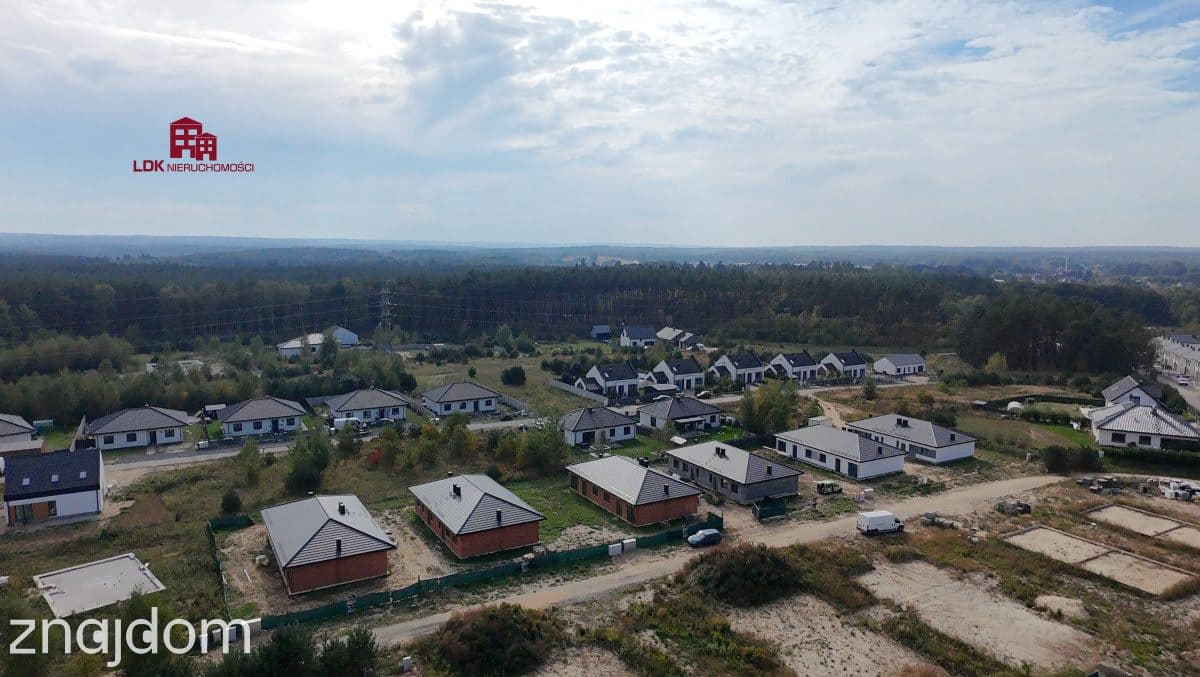 4 pokoje i prywatny ogród — nowy dom w Płotach - zdjęcie 6