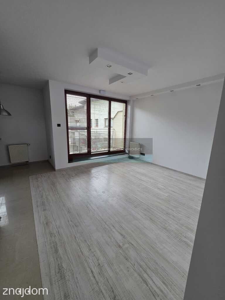 3 pokoje, ciche, do zamieszkania