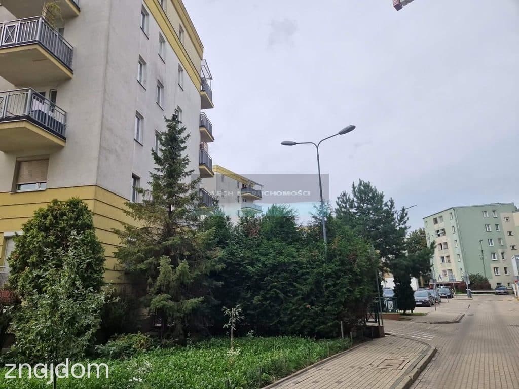 Mieszkanie w Ursusie  -z balkonem  i garażem - zdjęcie 9