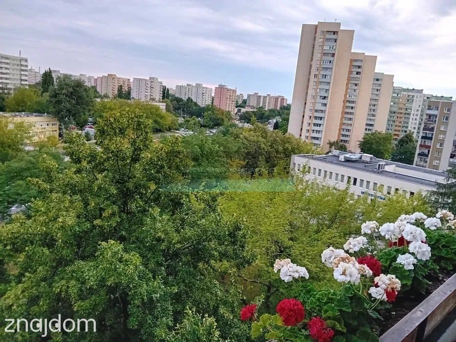W pobliżu stacji metra-"Bródno"-2 pokoje/ balkon
